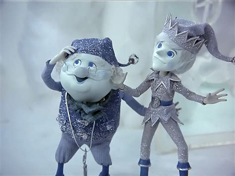 Jack Frost, the spirit of winter, falls in love with Elisa, a maiden who adores the season. Jack confuses her sentimentality for genuine affection, which leads him to question his happiness as a spirit. Incapable of interacting with the human world, he becomes aware of a loneliness he never felt before and sets out to become a mortal …